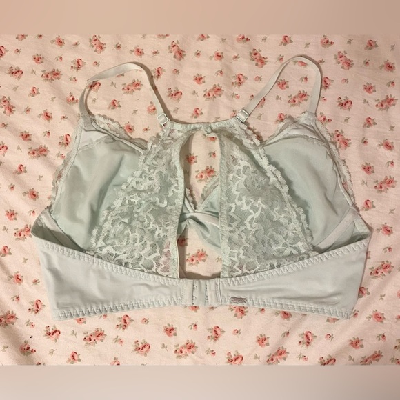 Victoria’s Secret Lace Mint Green Bralette Large *like new - Picture 2 of 3